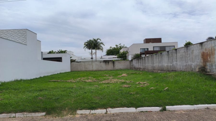 Terreno em Condomínio - Venda - Parque Rodoviário - Campos dos Goytacazes - RJ