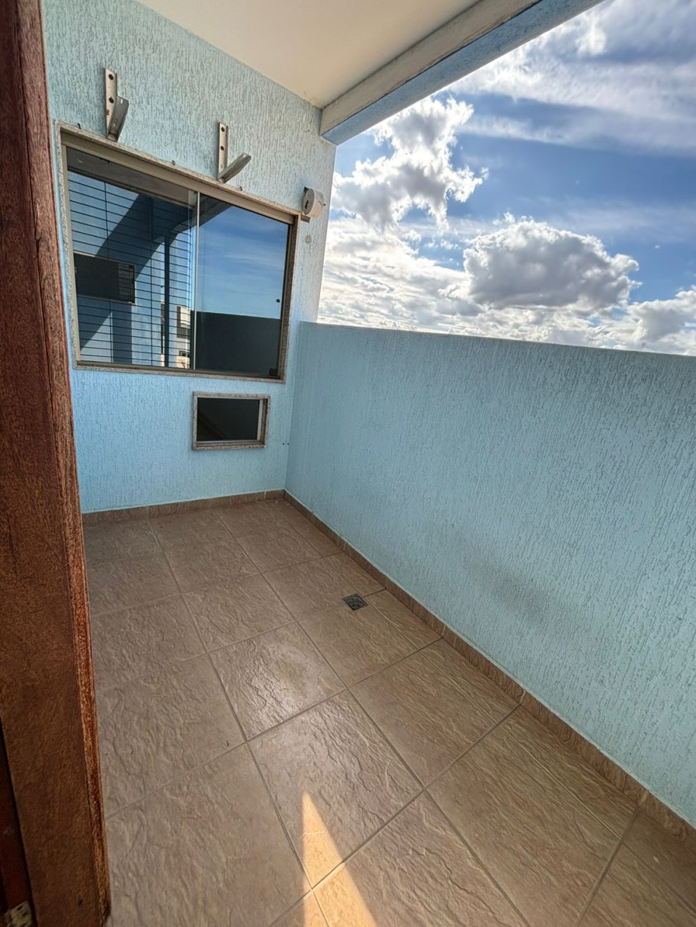 Apartamento - Aluguel - Parque Aurora - Campos dos Goytacazes - RJ
