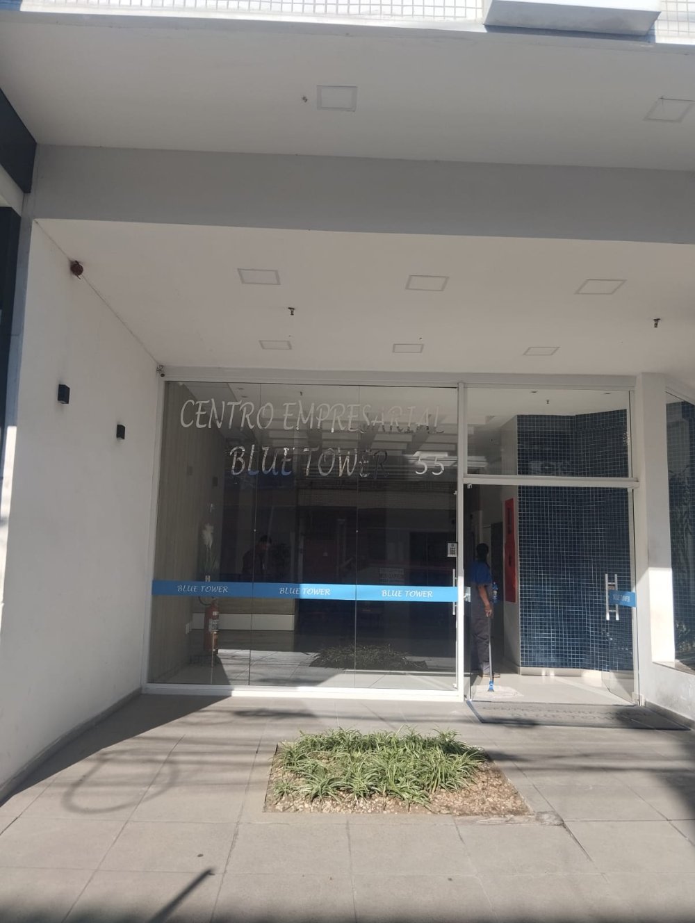 Sala Comercial - Venda - Centro - Campos dos Goytacazes - RJ
