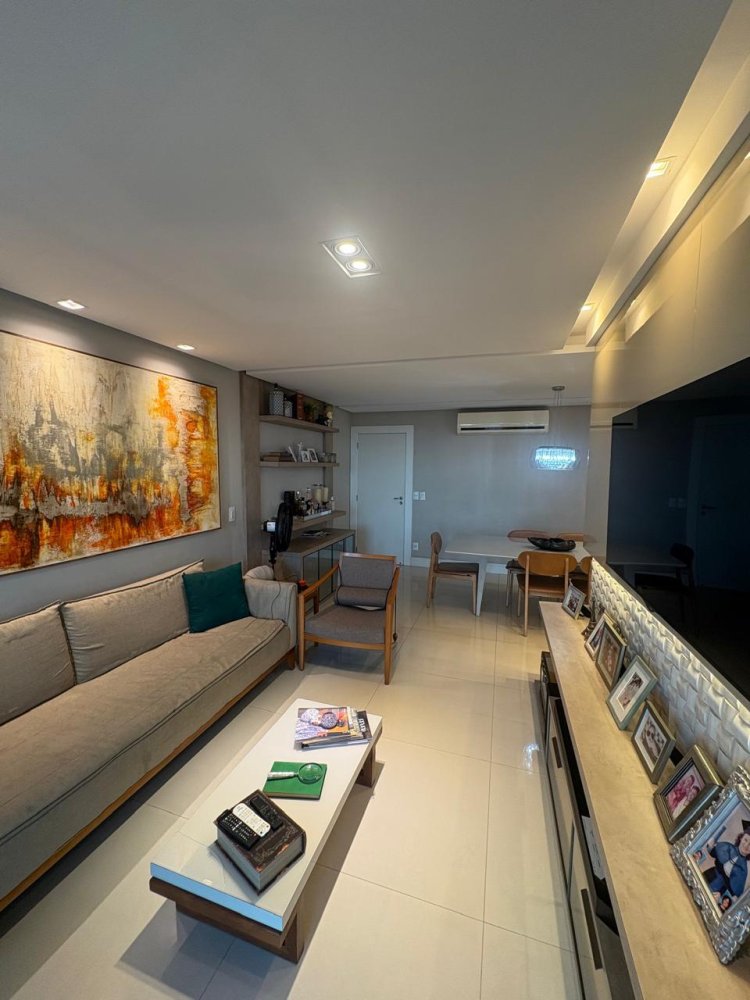 Apartamento - Venda - Parque Turf Club - Campos dos Goytacazes - RJ