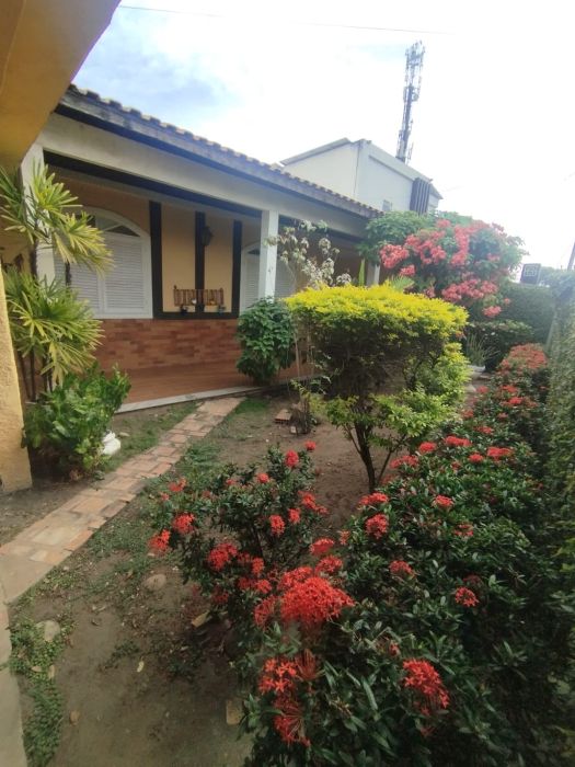 Casa - Aluguel - Centro - Campos dos Goytacazes - RJ