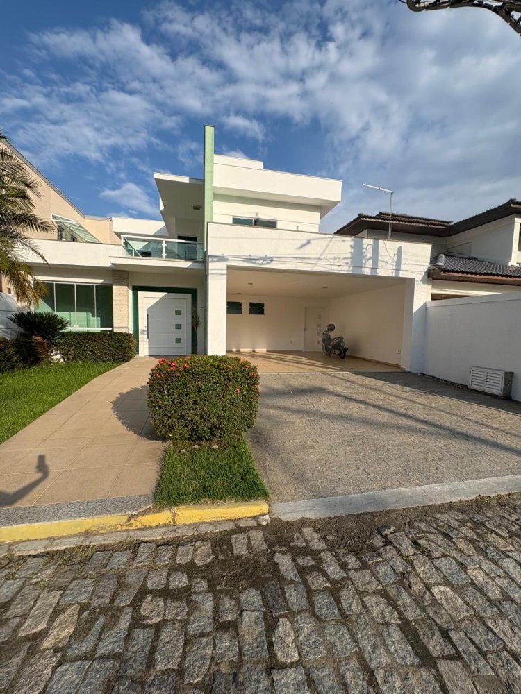 Casa em Condomnio - Aluguel - Parque Rodovirio - Campos dos Goytacazes - RJ