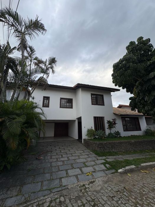 Casa em Condomínio - Venda - Parque Turf Club - Campos dos Goytacazes - RJ
