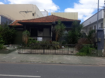 Casa na Dr Siqueira